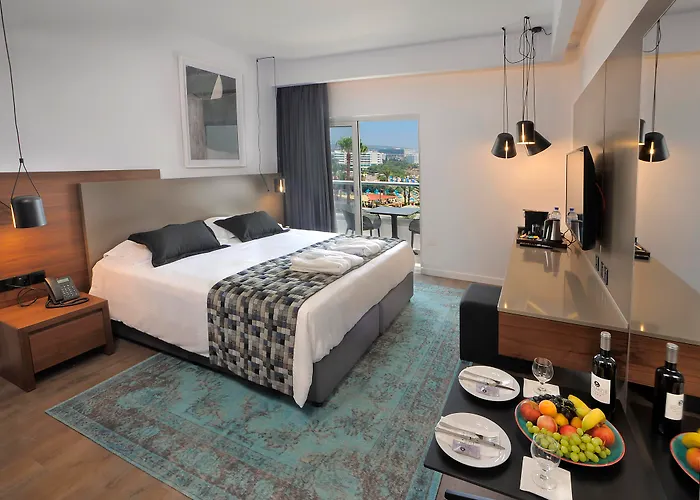 Okeanos Beach Boutique Hotel